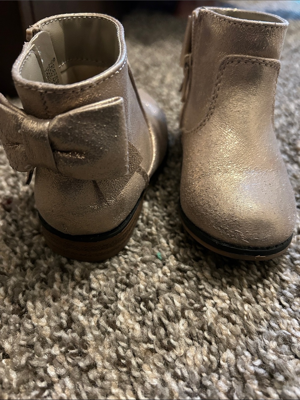 Cat & Jack Girls Metallic Rose Gold Bow Ankle Boots